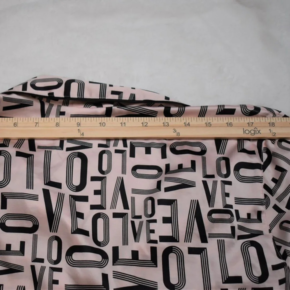 Victorias Secret Love Pajama Shirt Sz M Pink Satin Button Down Sleep Lounge PJs - Picture 15 of 15